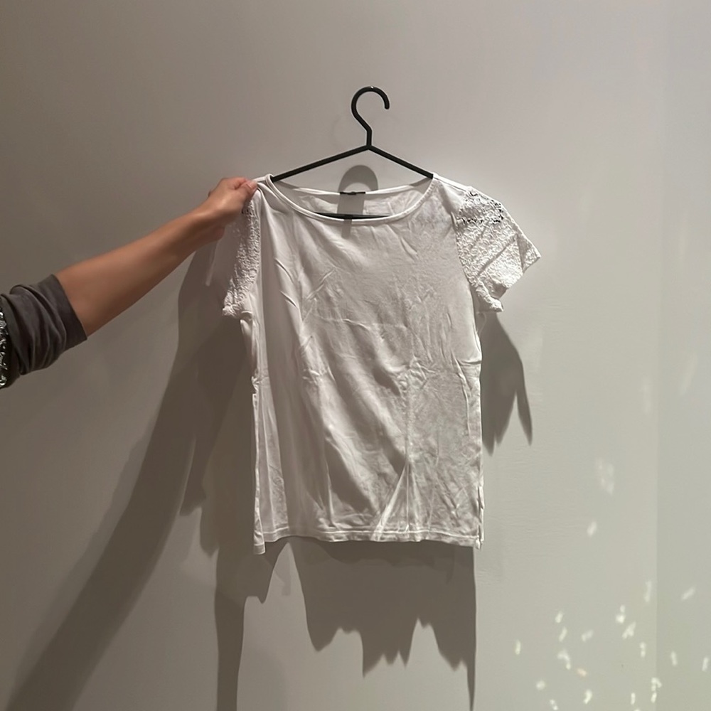 Top with sleeve detailing